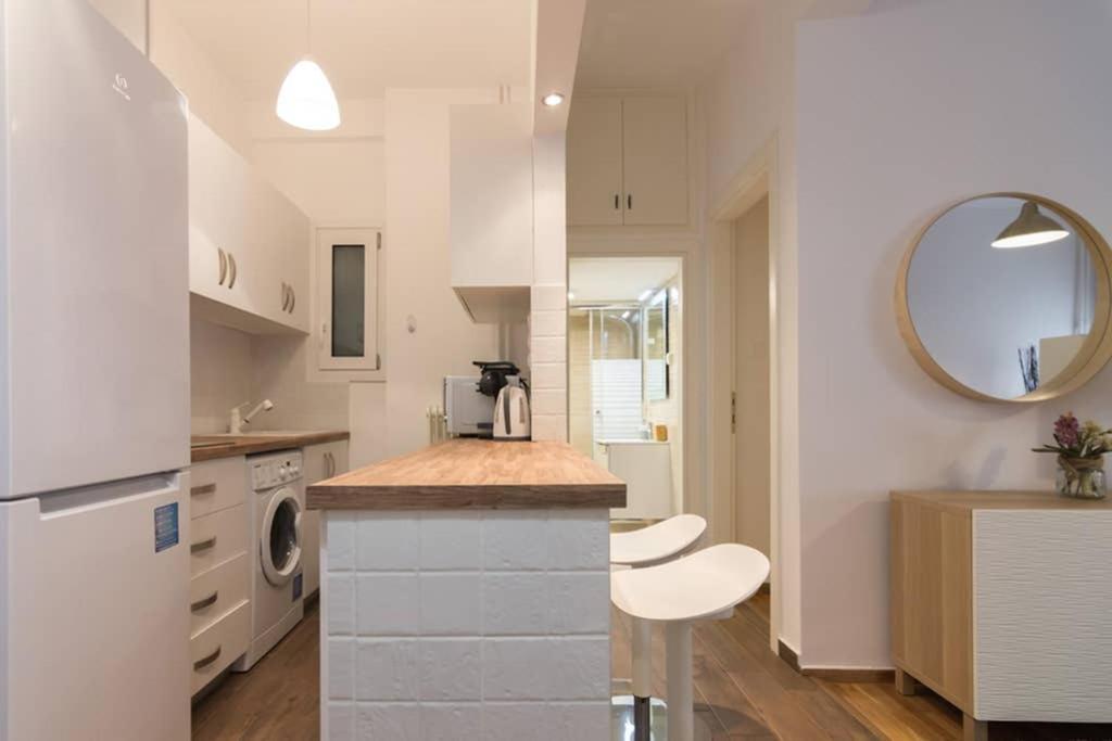 Brand New Decorated Flat For 4 Ppl In Pagrati Apartment Atena Exterior foto